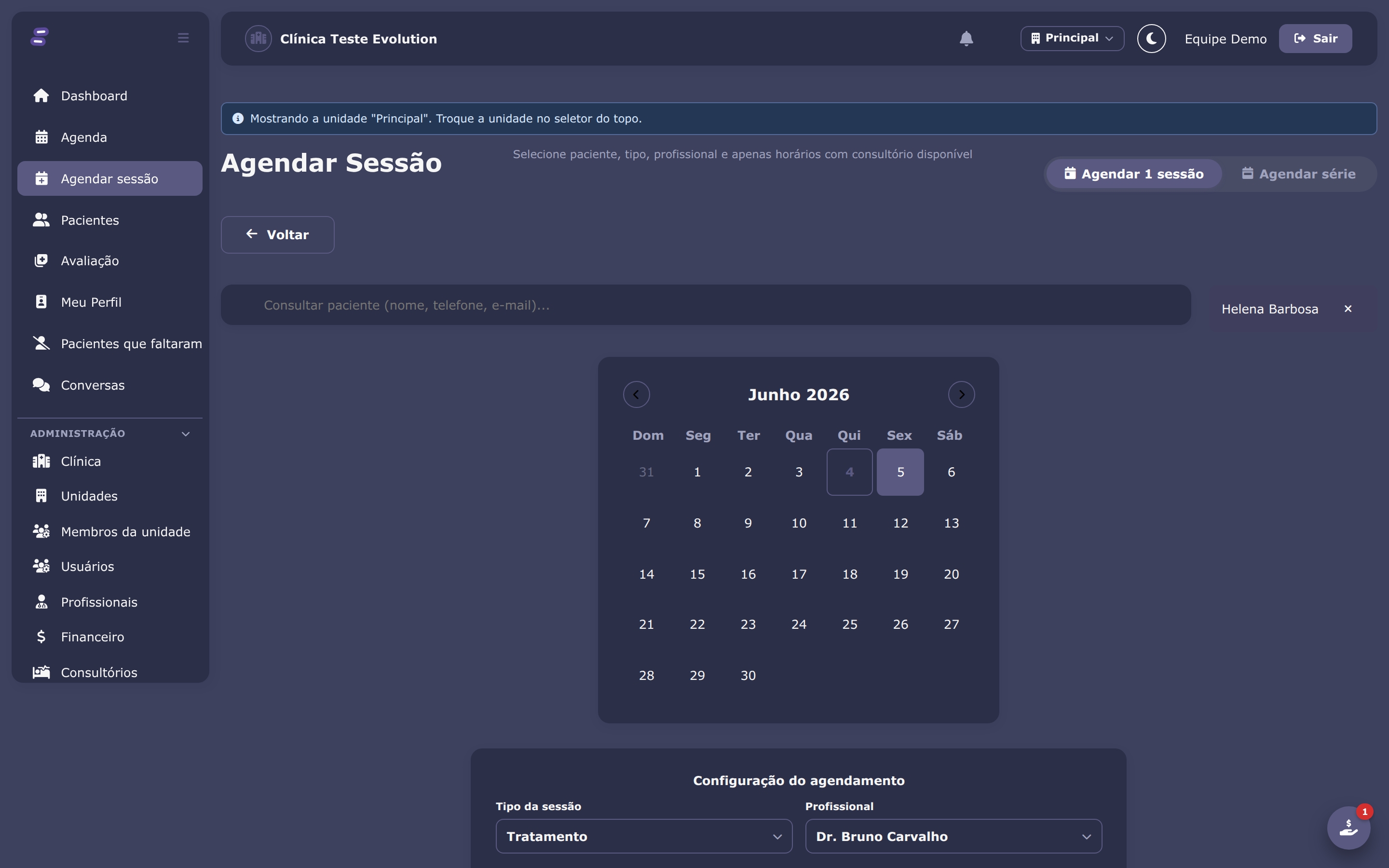 Busca de paciente e calendário, tema escuro